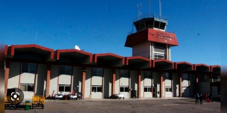 Imagen de la noticia: Perú: Otro aeropuerto suspende operaciones por las protestas