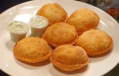 Imagen de la noticia: Desayuna con los típicos pastelitos andinos