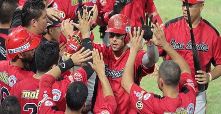 Imagen de la noticia: Lvbp (Round Robin): Tiburones no puede con los Cardenales de Lara y caen 13 carreras por 6