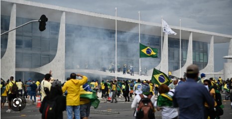 Imagen de la noticia: Brasil: Gobiernos latinoamericanos y europeos rechazan asalto al Congreso