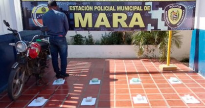 Imagen de la noticia: Municipio Mara: Detienen a traficante con 12 panelas de marihuana