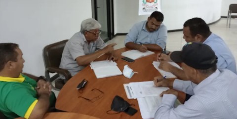 Imagen de la noticia: Municipio Lagunillas: Concejales sostuvieron mesa de trabajo con el sector transporte