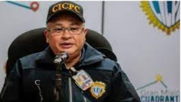 Imagen de la noticia: Comisario Douglas Rico: «Se ofrece recompensa de un millón de dólares por alias El Conejo»