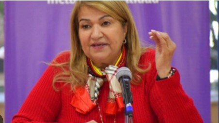 Imagen de la noticia: Yelitze Santaella: El Presidente dijo que no tiene recursos para aumentar salarios a los docentes, pero se pagará un bono