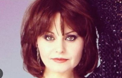 Imagen de la noticia: Un día como hoy, 25 de marzo en la historia: 2006 muere la reconocida cantante y actriz española, Rocío Dúrcal