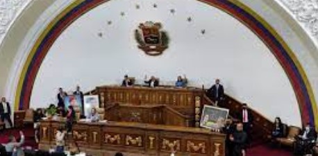 Imagen de la noticia: Ejecutivo firma Ley para atención integral del Espectro Autista