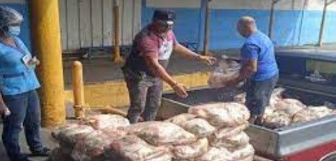 Imagen de la noticia: Municipio Cabimas: Distribuyen combos CLAP en hospital Adolfo D’Empaire