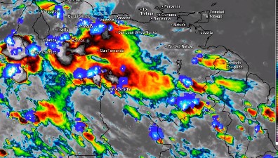 Imagen de la noticia: Inameh: Para este domingo 14 de mayo se prevé lluvias y descargas eléctricas en parte del país