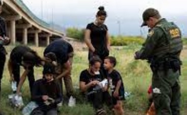 Imagen de la noticia: Más de un centenar de venezolanos fueron expulsados de EE.UU. en menos de 24 horas bajo el Título 42