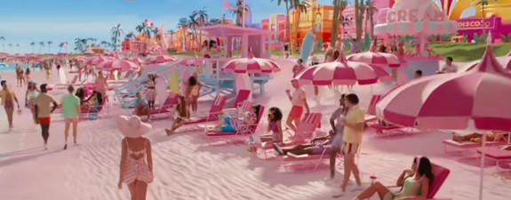 Imagen de la noticia: La película “Barbie” necesitó tanta pintura rosada que provocó una escasez mundial