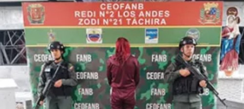 Imagen de la noticia: Estado Tachira: Detienen a mujer con 55 dediles de cocaína en su estomago