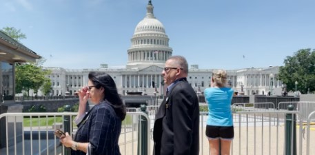 Imagen de la noticia: EE.UU: Proponen en el congreso un camino para la residencia permanente de venezolanos