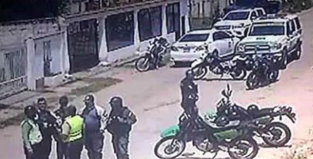 Imagen de la noticia: Municipio Cabimas: Lanzan granada a la casa de un locutor