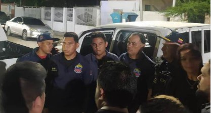 Imagen de la noticia: Estado Aragua: Liberados los cuatro funcionarios secuestrados en centro de detención