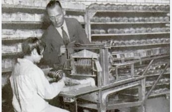 Imagen de la noticia: Un día como hoy, 7 de julio en la historia: 1880 nace Otto Frederick Rohwedder, ingeniero estadounidense, inventor del pan en rodajas