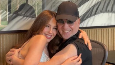 Imagen de la noticia: Thalía posa muy enamorada junto a su esposo Tommy Mottola