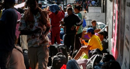 Imagen de la noticia: EE.UU: Nueva York confirma que evalúa una prisión federal cerrada para albergar inmigrantes