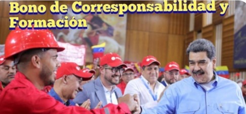Imagen de la noticia: Entregan bono de «Corresponsabilidad y Formación» a funcionarios en cargos de confianza.(US$48)