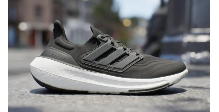Imagen de la noticia: Revisamos las Ultraboost Light W: un hit de Adidas