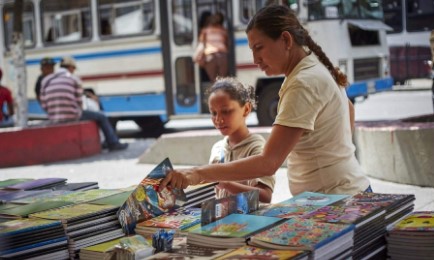 Imagen de la noticia: Antonio Hannawi: «Hasta $150 podría gastar los padres en el inicio del año escolar»