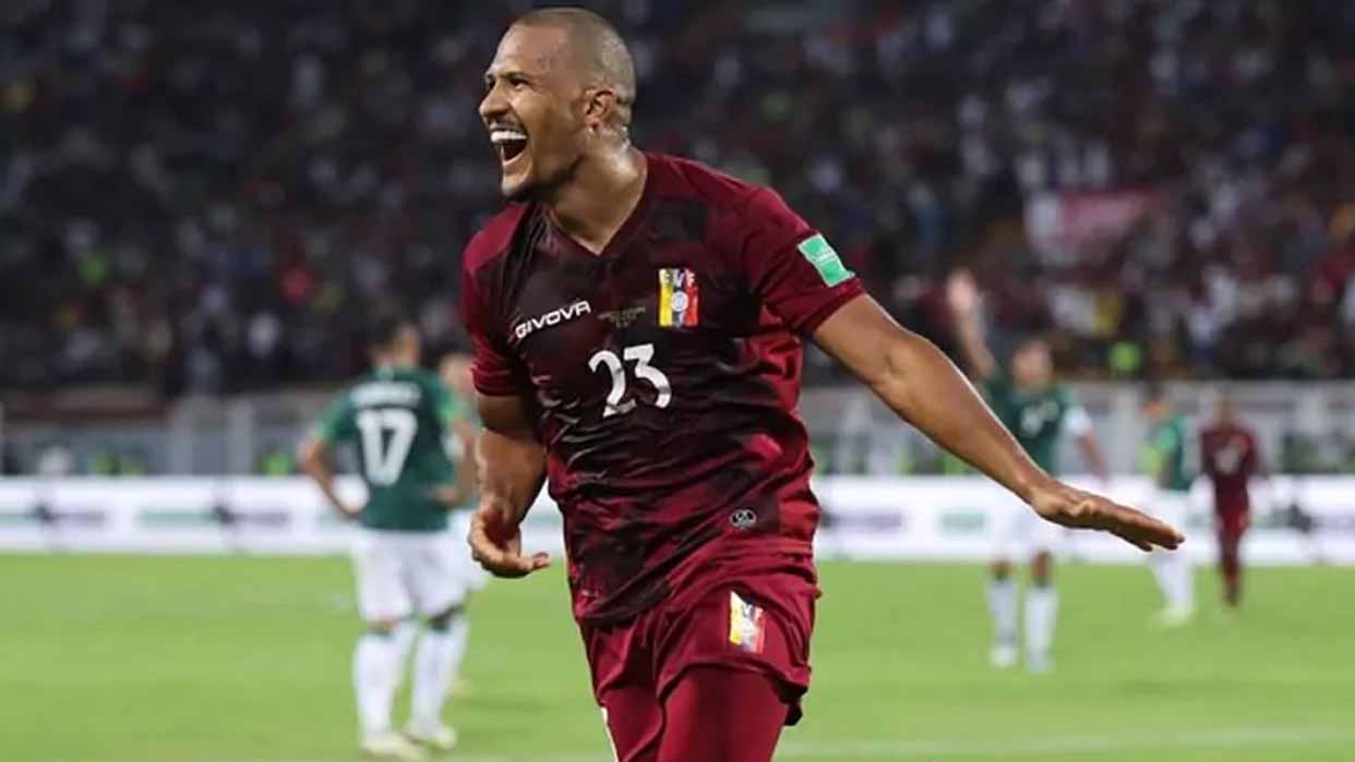 Imagen de la noticia: Venezuela vence 1-0 a Paraguay con agónico gol de penal de Salomón Rondón