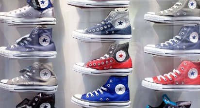 Imagen de la noticia: Las 5 zapatillas más populares de todos los tiempos, según la Inteligencia Artificial