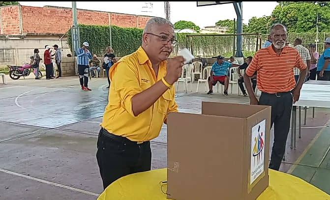 Imagen de la noticia: Municipio Cabimas: Marvin Nava: “estamos ejerciendo un derecho de todos»