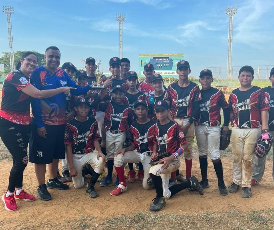 Imagen de la noticia: Municipio Cabimas: Escuela Ramón Castillo campeones del 1er. cuadrangular infantil de Beisbol