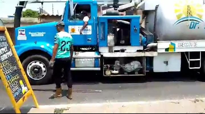 Imagen de la noticia: Municipio Cabimas: Beneficiadas 15 familias en el sector Barrio Obrero con el trabajo del «Ave Fénix».
