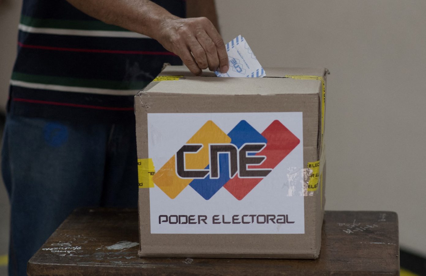 Imagen de la noticia: Elecciones en Venezuela 2024: ¿cómo quedaron las tarjetas y colores para evitar confusiones?