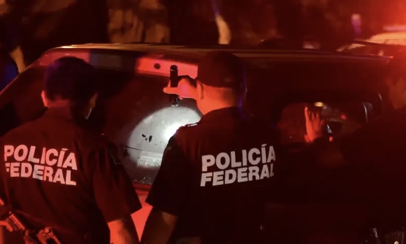 Imagen de la noticia: 19 muertos en enfrentamiento entre narcos en México