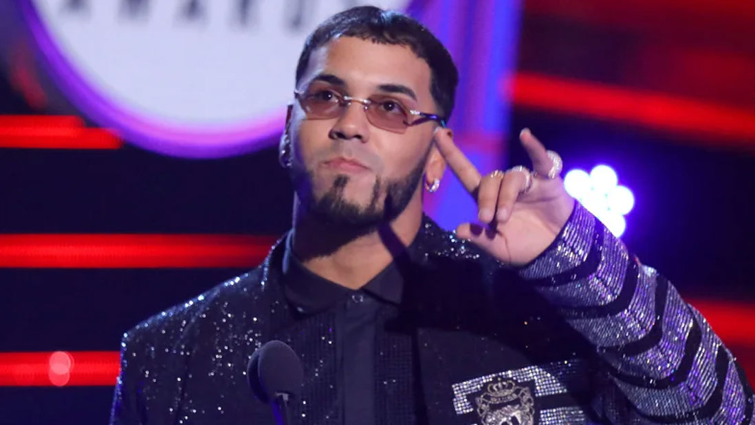 Imagen de la noticia: Anuel AA cancela show en Uruguay minutos antes de subir al escenario