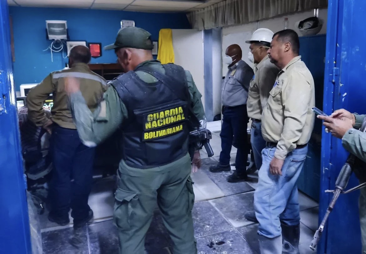 Imagen de la noticia: Estado Bolívar: Explotó el único calcinador activo de CVG Bauxilum