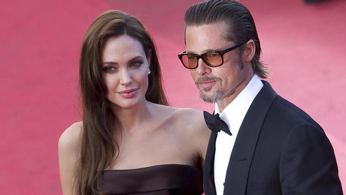 Imagen de la noticia: Farándula: Angelina Jolie y Brad Pitt firmaron acuerdo de divorcio