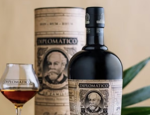 Imagen de la noticia: Diplomático y Santa Teresa 1796 entre los destilados más exclusivos del mundo según Forbes