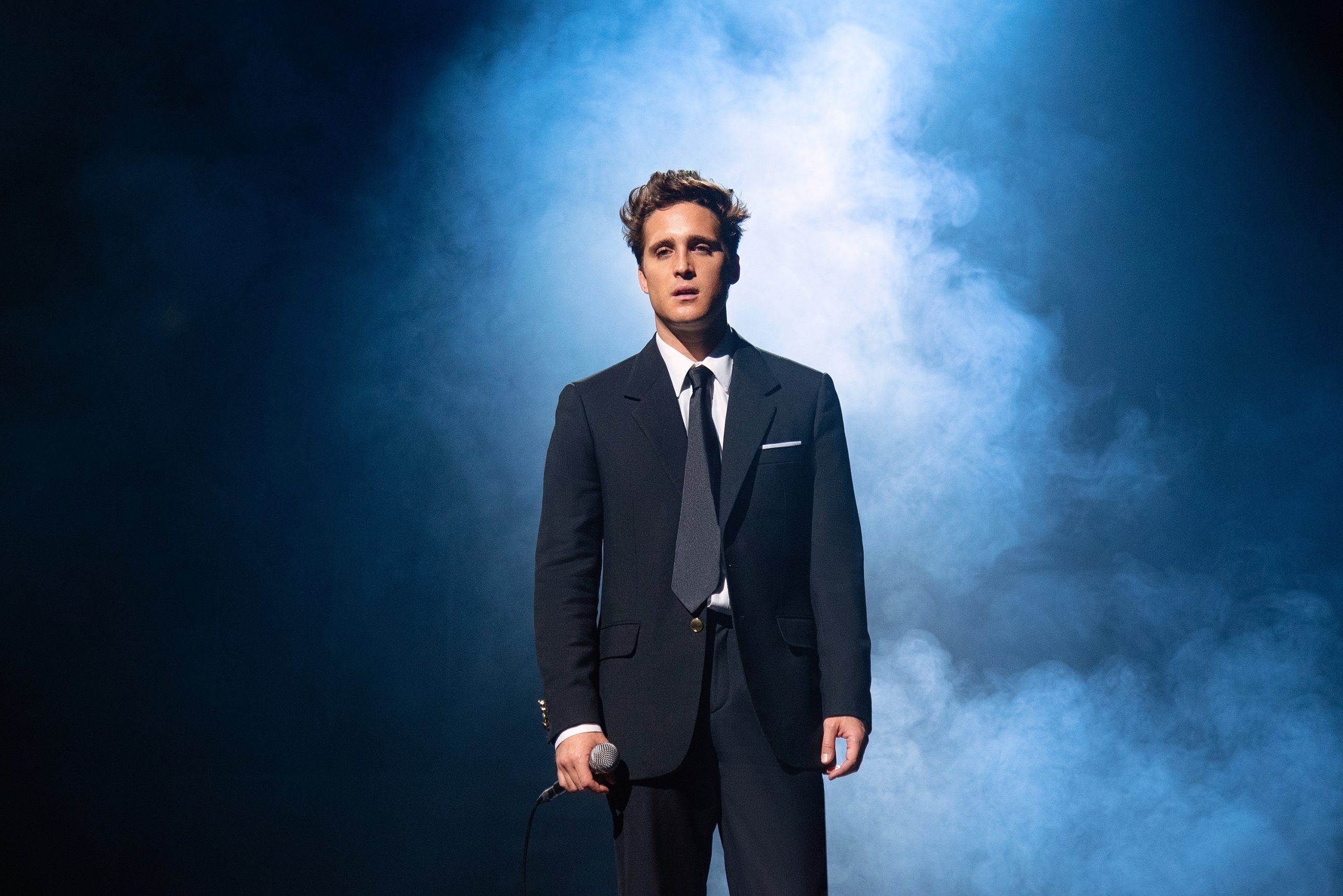 Imagen de la noticia: Mexico: Fiscalía mexicana ordena a Netflix eliminar escenas de la serie Luis Miguel