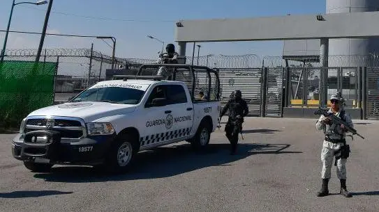 Imagen de la noticia: México envía a EE UU a 29 detenidos vinculados con el narcotráfico