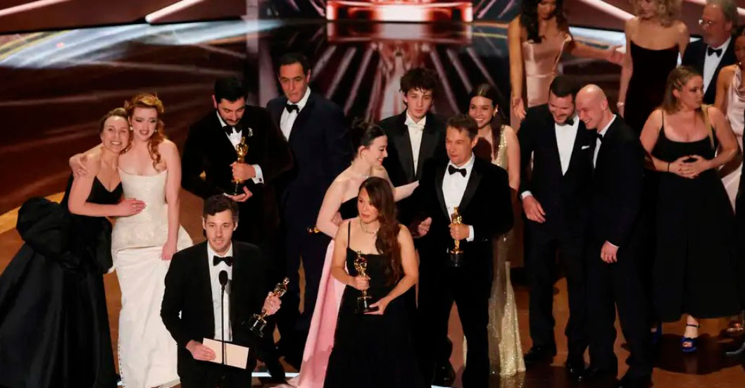 Imagen de la noticia: Farándula: «Anora» fue la gran triunfadora de la noche de los Oscar