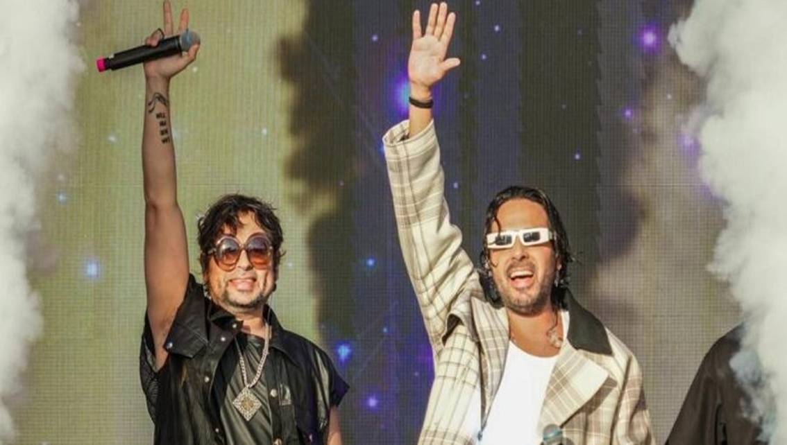 Imagen de la noticia: Estado Anzoátegui: Servando y Florentino hacen vibrar a más de 80 mil personas en Playa Lido, Lechería