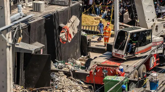 Imagen de la noticia: Así se despolma el techo de Jet Set en Santo Domingo