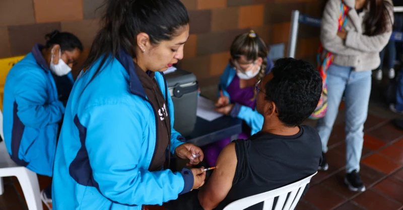 Imagen de la noticia: ¿Cómo está respondiendo Colombia a un brote mortal de fiebre amarilla?