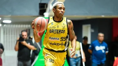 Imagen de la noticia: Gaiteros arranca el Super 4 con triunfo vibrante: El PEBA fue una caldera