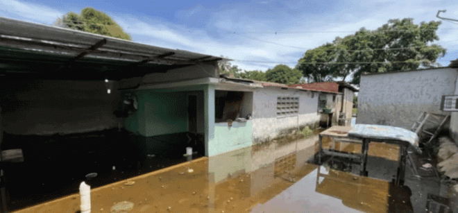 Imagen de la noticia: Río Orinoco se desborda y deja más de 2.000 damnificados en Amazonas