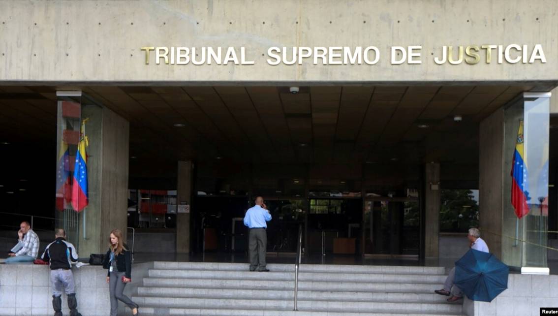 Imagen de la noticia: Jueza Zuliana Denunciada por Presunto Abuso de Poder Judicial