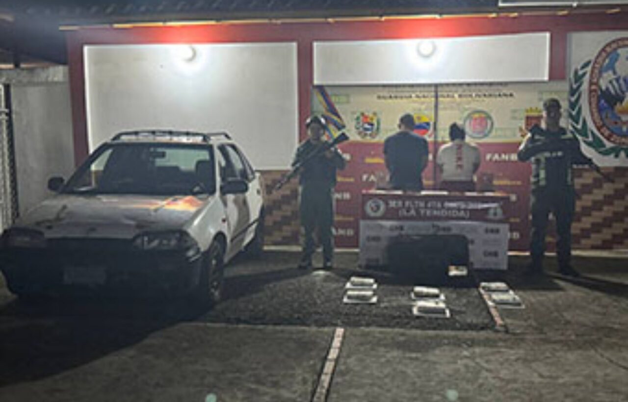 Imagen de la noticia: GNB frustró millonario cargamento de cocaína en Táchira