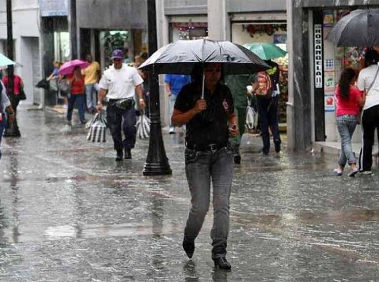 Imagen de la noticia: El Inameh advierte que lloverá en gran parte del país por la aproximación de ondas tropicales