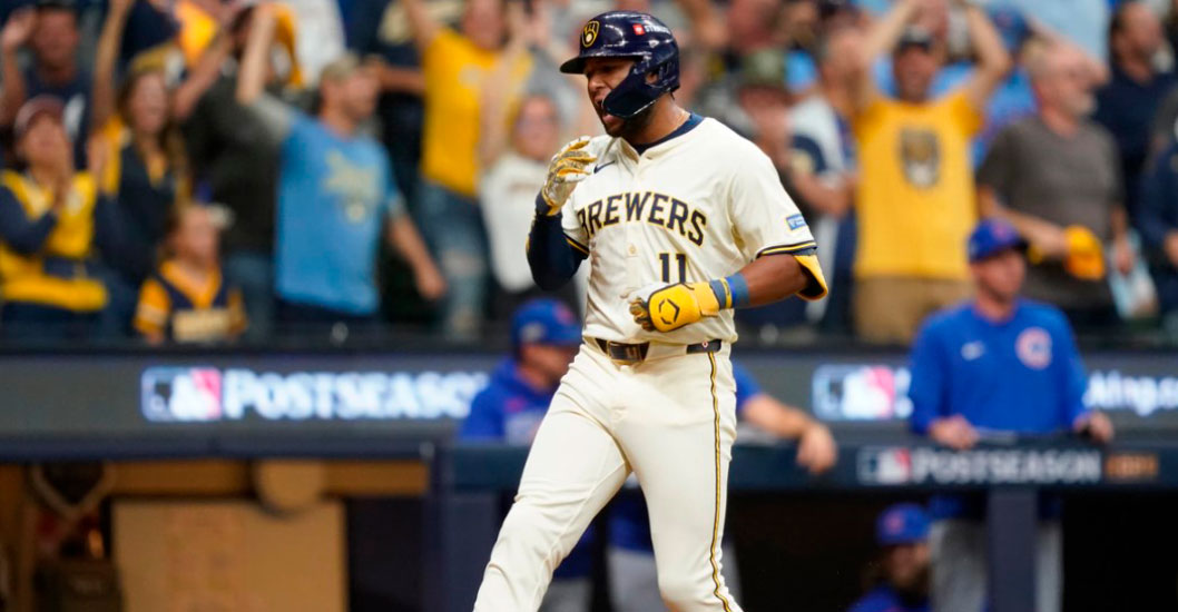 Imagen de la noticia: Jackson Chourio enciende alarmas tras salir por molestia en la pierna en juego de Cerveceros