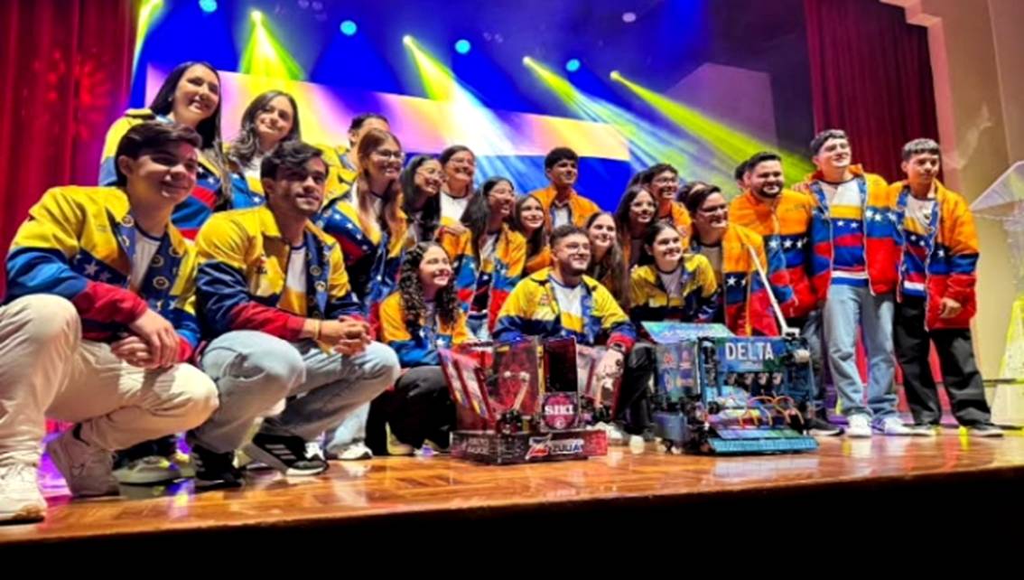 Imagen de la noticia: Venezuela se atornilla entre los mejores team de robótica en el mundo “First Global Challenge Panamá 2025”