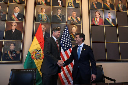Imagen de la noticia: La administración Trump está dispuesta a colaborar con el gobierno de Paz para desmantelar la influencia militar y terrorista de Irán en Bolivia