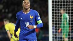 Imagen de la noticia: Mbappé llega a los 400 goles como profesional más joven que Messi y Cristiano Ronaldo